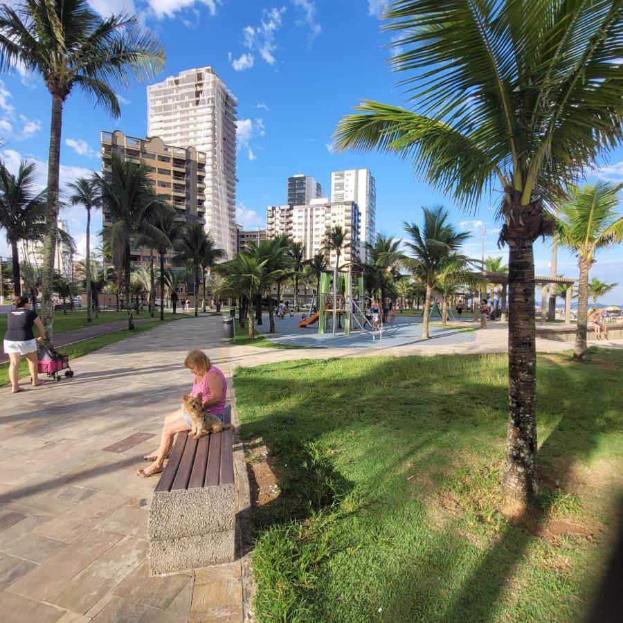 Kitnet Frente Pro Mar Em Vila Caicara, Portaria 24 Hs E Wifi ปรายากรันเด ภายนอก รูปภาพ